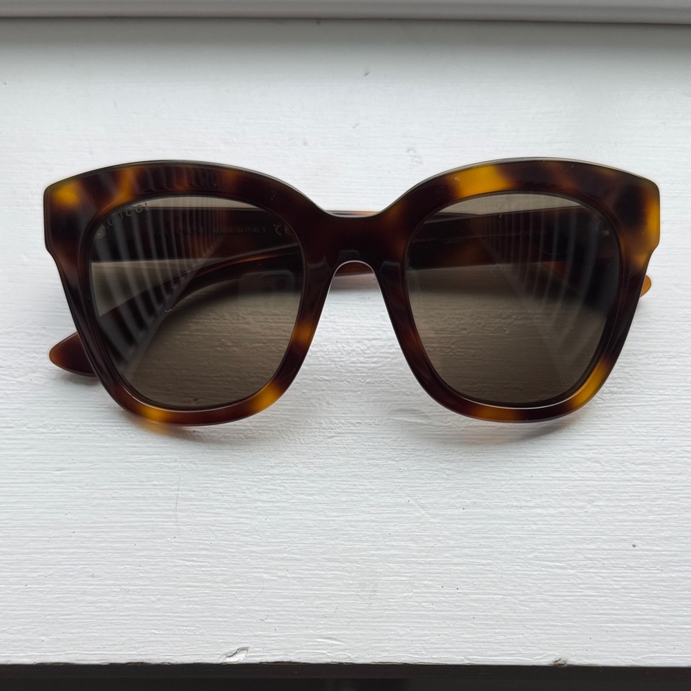 Gucci Brown Tortoise Sunglasses